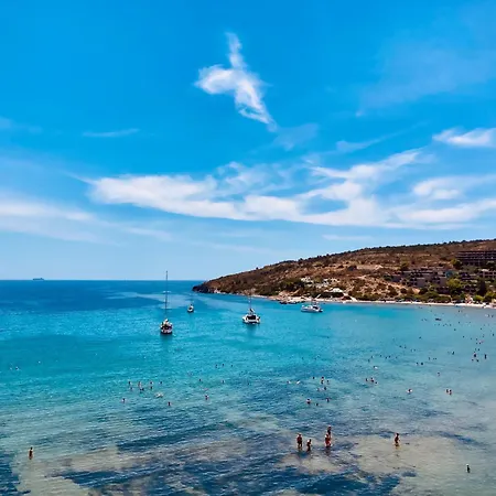 Sandy Beach Hotel 2*