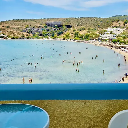 Sandy Beach Hotel 2*